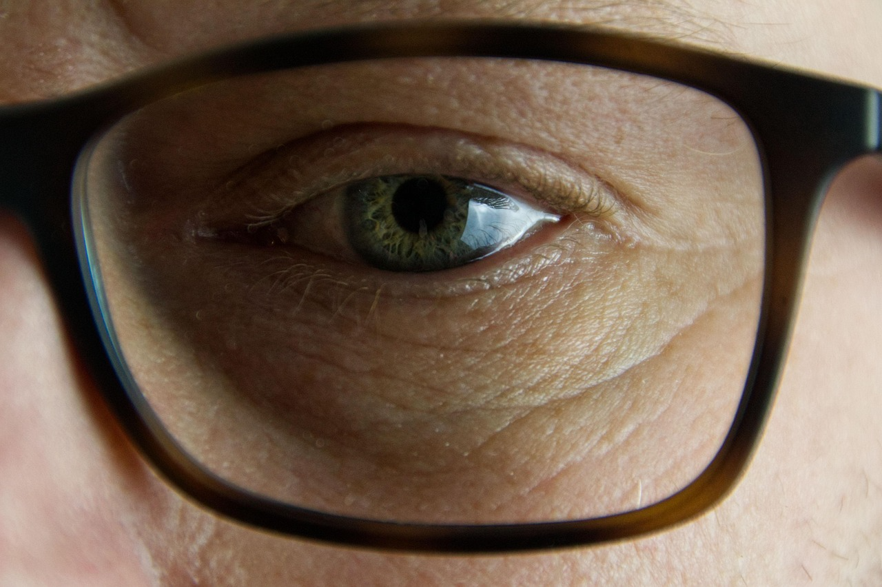 how many fps can the human eye see